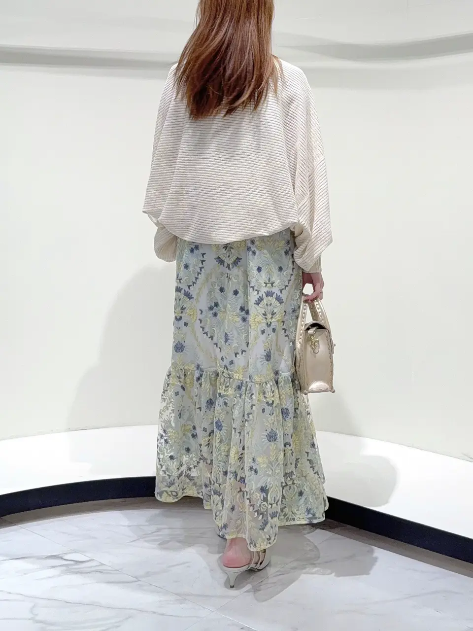 GRACE CONTINENTAL Suzuka コーディネート画像