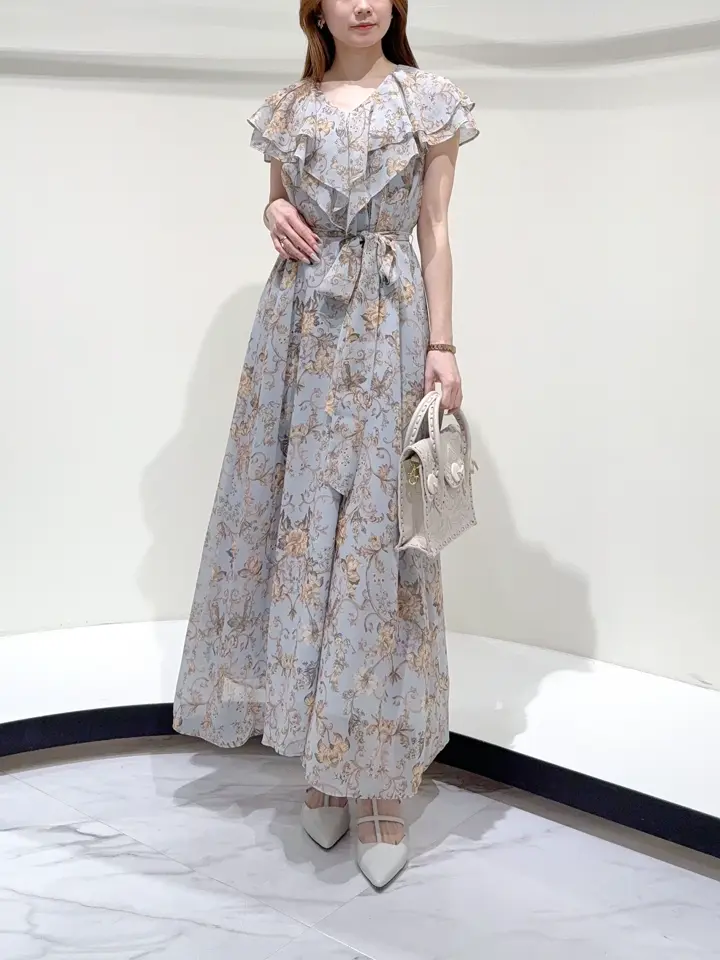 GRACE CONTINENTAL Suzuka コーディネート画像