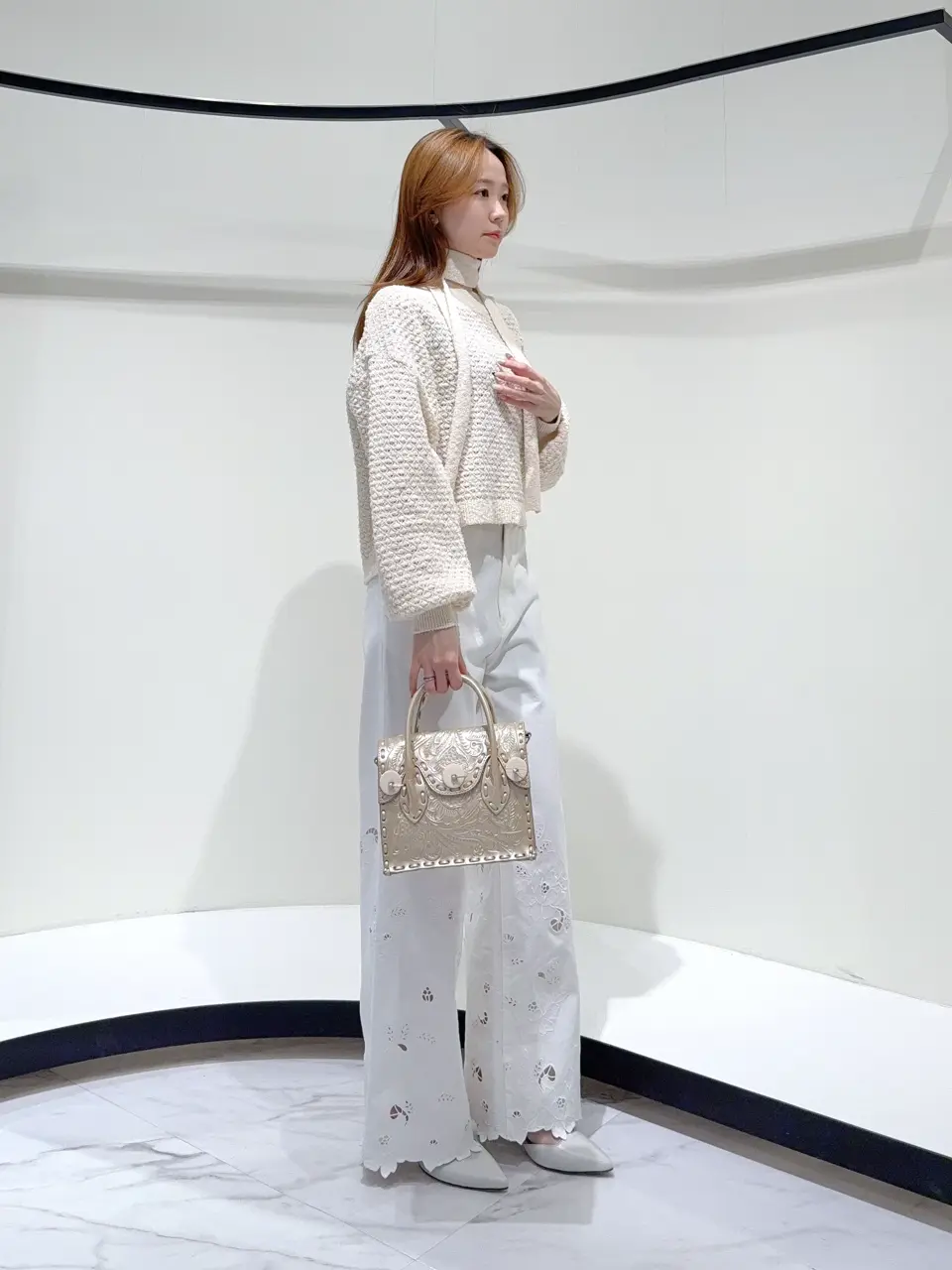 GRACE CONTINENTAL Suzuka コーディネート画像