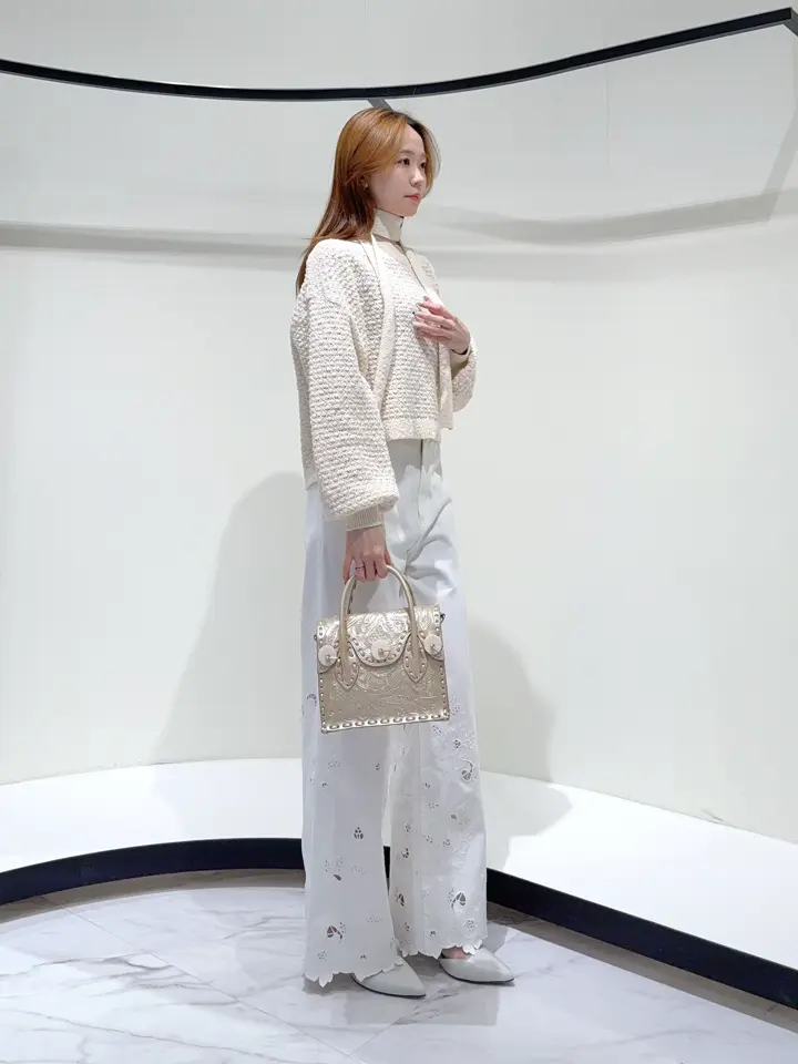 GRACE CONTINENTAL Suzuka コーディネート画像