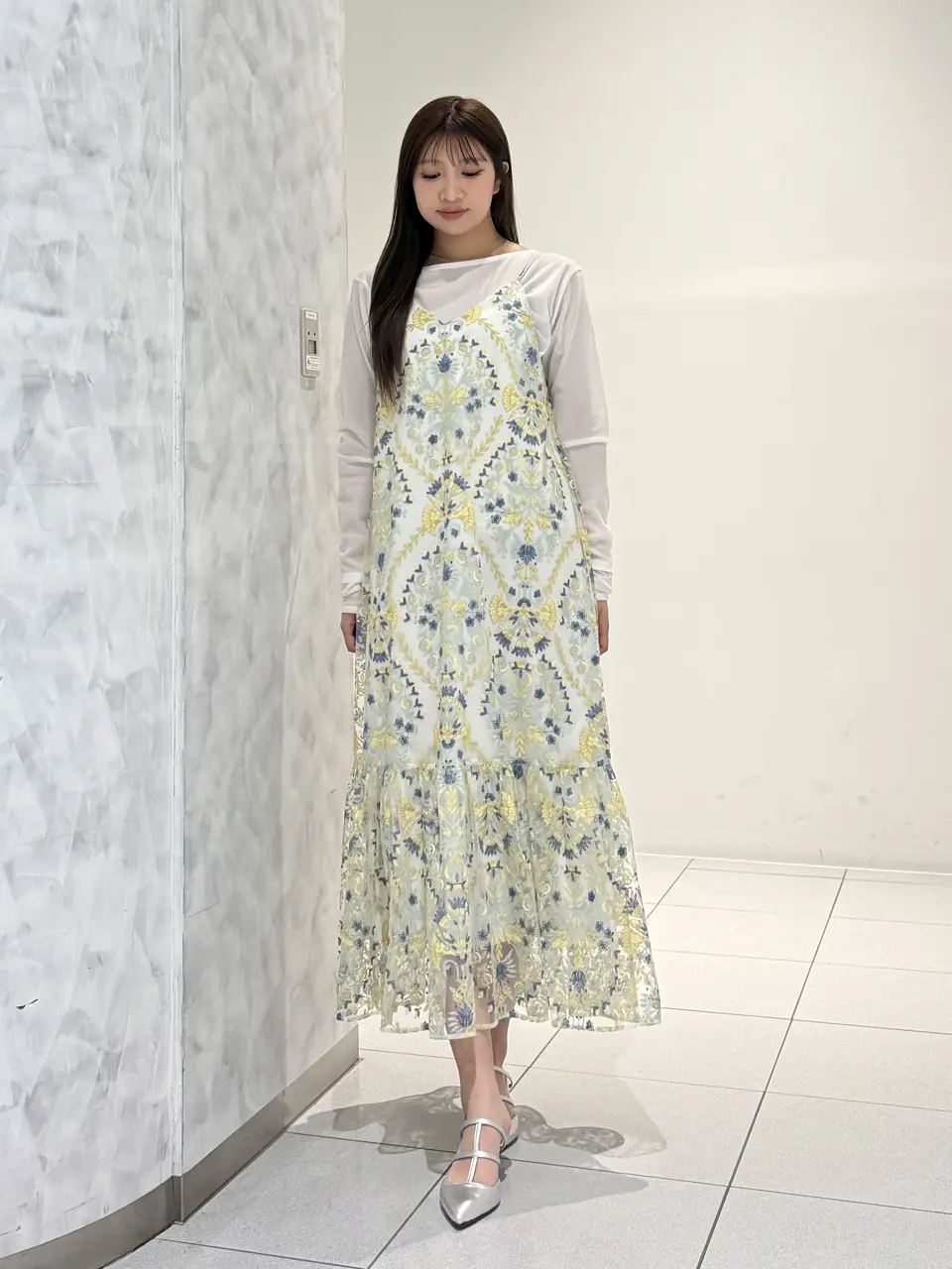  momo コーディネート画像