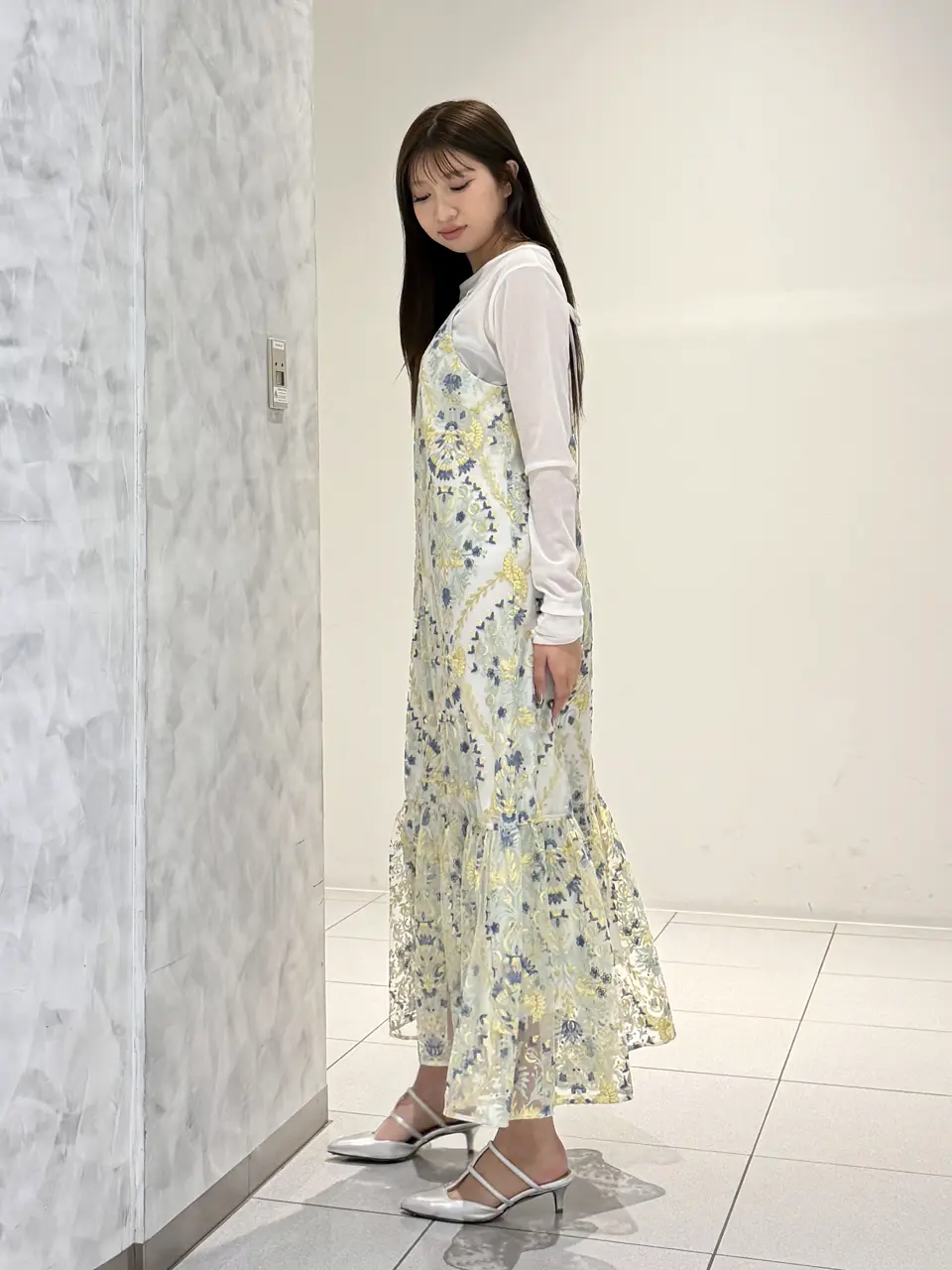 GRACE CONTINENTAL momo コーディネート画像