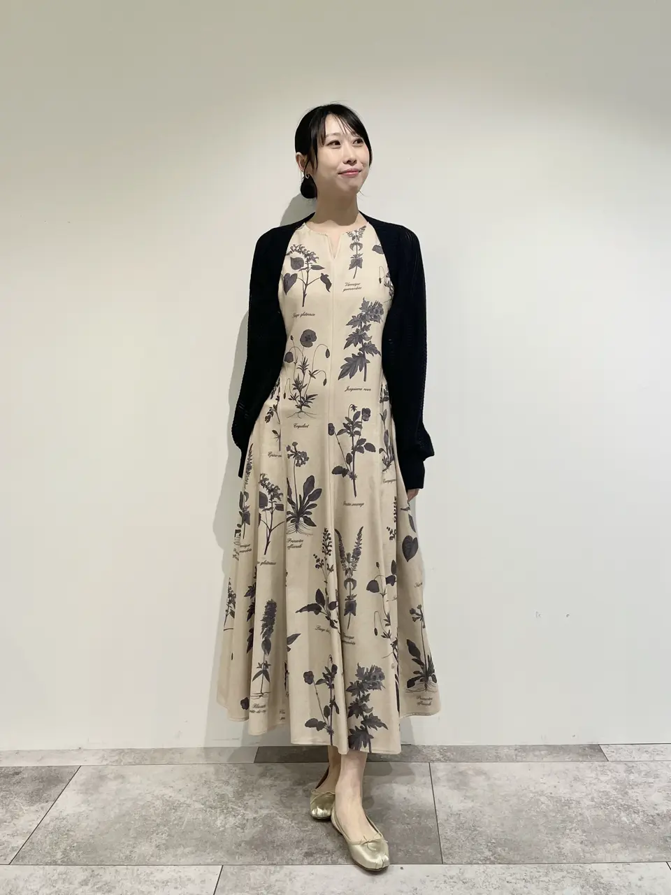 GRACE CONTINENTAL 端場 わかな コーディネート画像