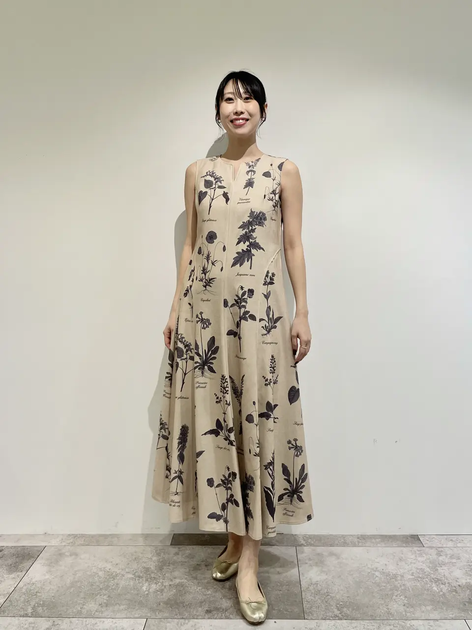 GRACE CONTINENTAL 端場 わかな コーディネート画像