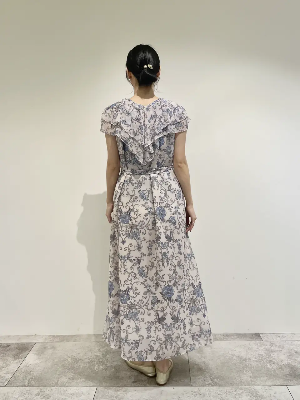 GRACE CONTINENTAL 端場 わかな コーディネート画像