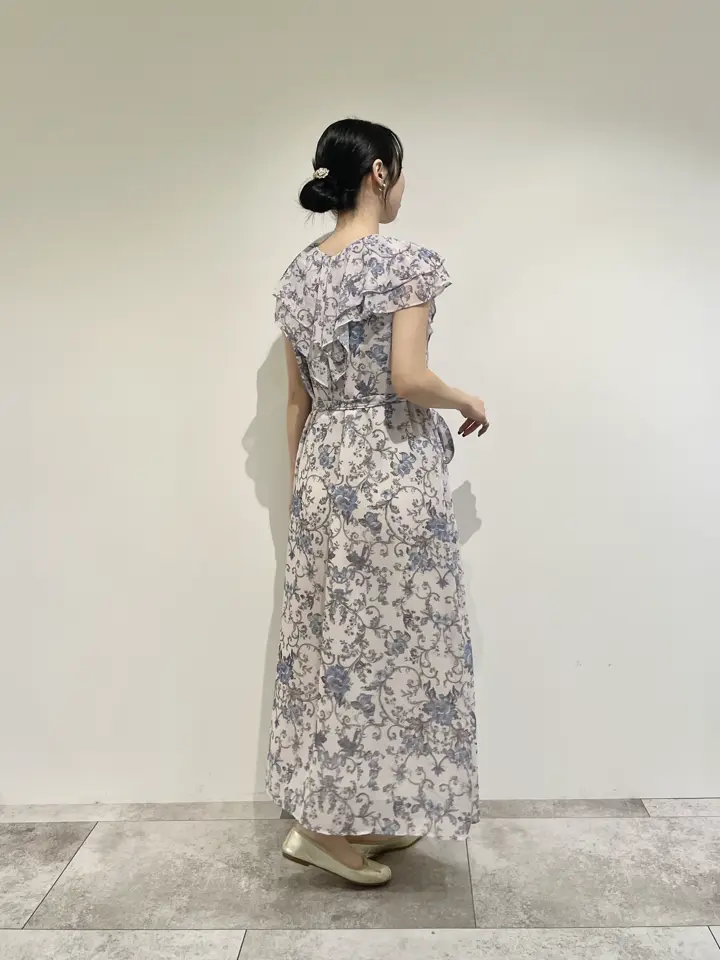 GRACE CONTINENTAL 端場 わかな コーディネート画像