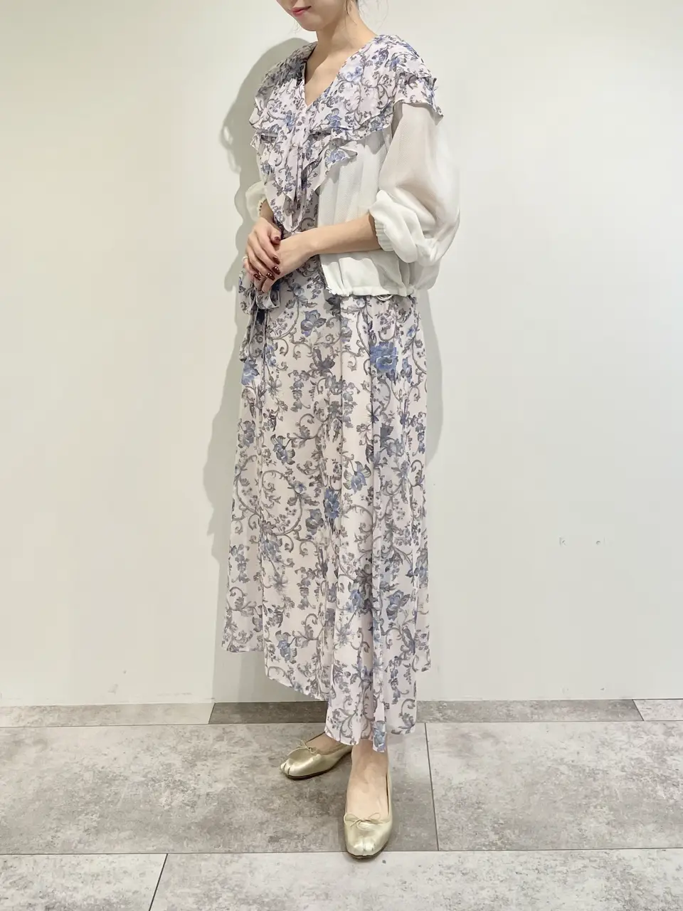 GRACE CONTINENTAL 端場 わかな コーディネート画像