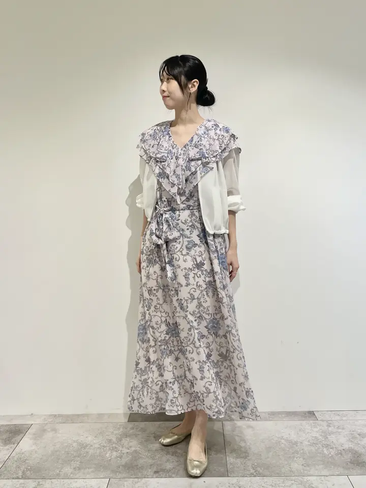 GRACE CONTINENTAL 端場 わかな コーディネート画像