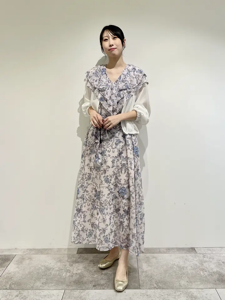 GRACE CONTINENTAL 端場 わかな コーディネート画像