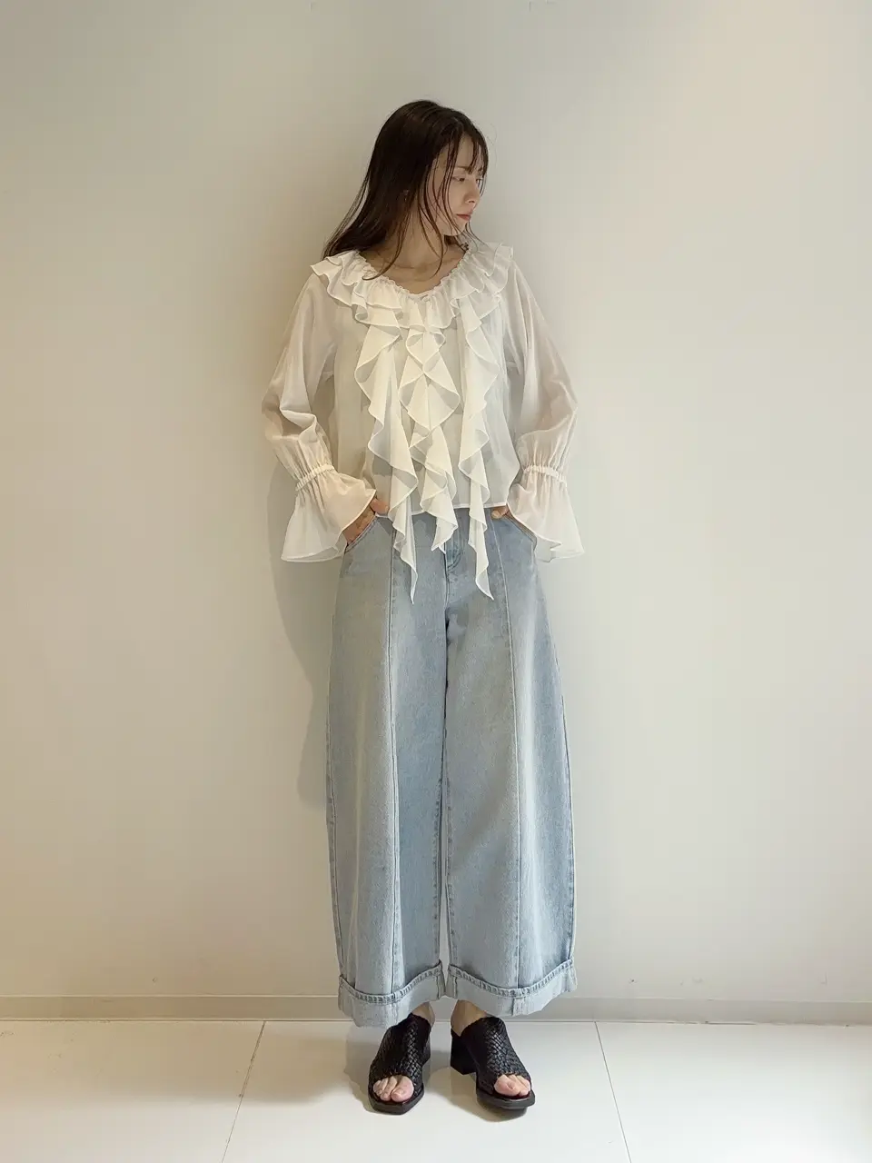  Hikaru Okada コーディネート画像