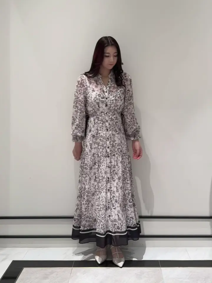 GRACE CONTINENTAL MOMOKO コーディネート画像