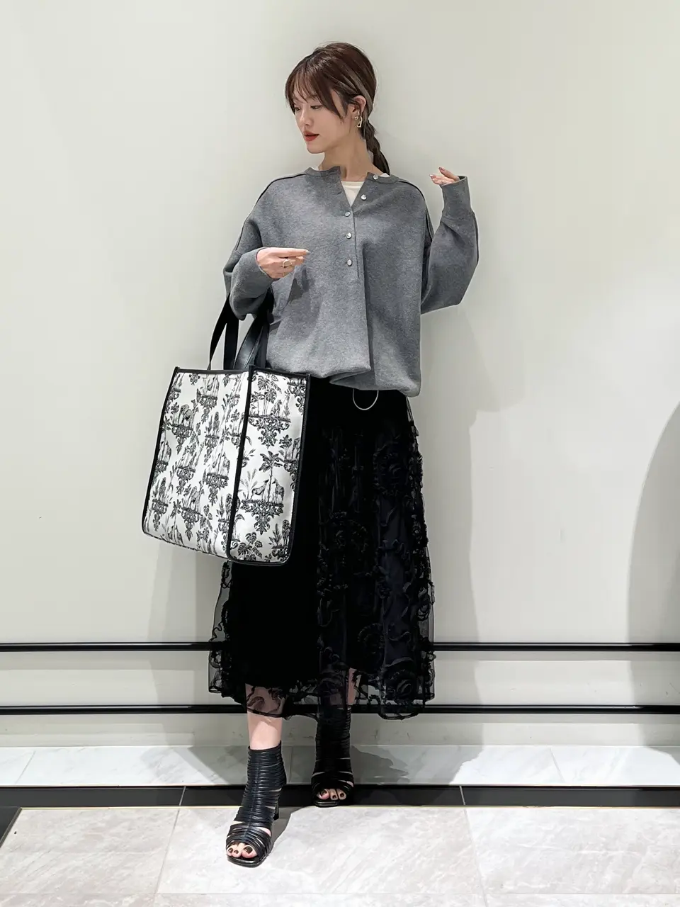 GRACE CONTINENTAL A.Kameyama コーディネート画像