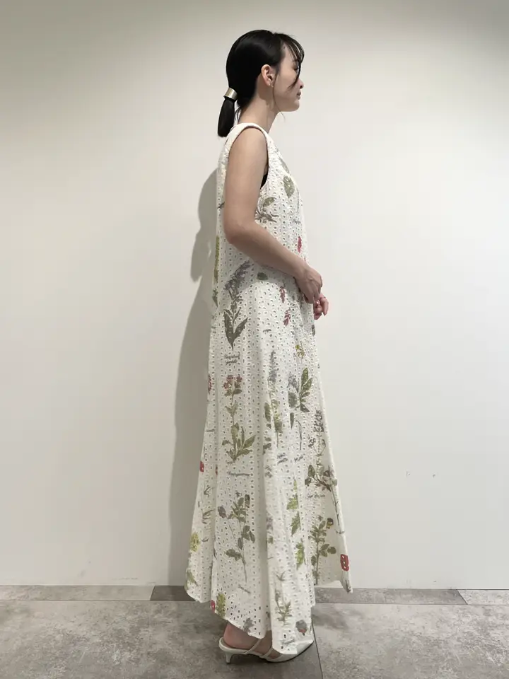 GRACE CONTINENTAL Nakatsu.m コーディネート画像