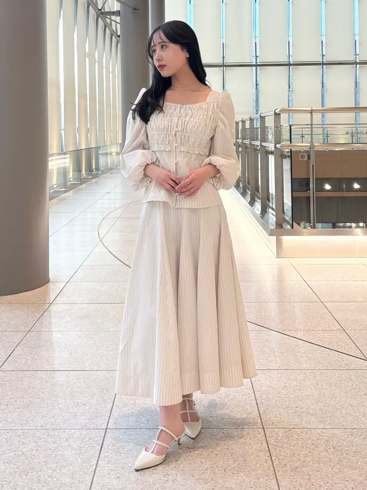 GRACE CONTINENTAL Kikuchi コーディネート画像