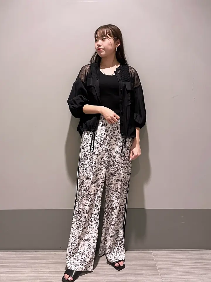 GRACE CONTINENTAL 細川　もなみ コーディネート画像