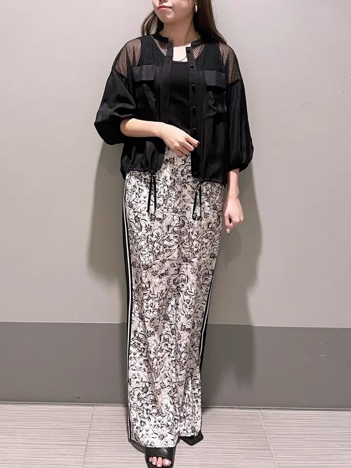 GRACE CONTINENTAL 細川　もなみ コーディネート画像