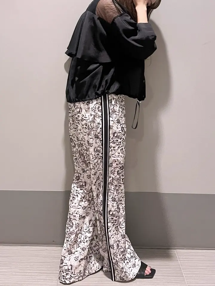 GRACE CONTINENTAL 細川　もなみ コーディネート画像