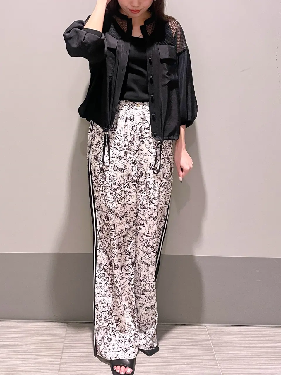 GRACE CONTINENTAL 細川　もなみ コーディネート画像