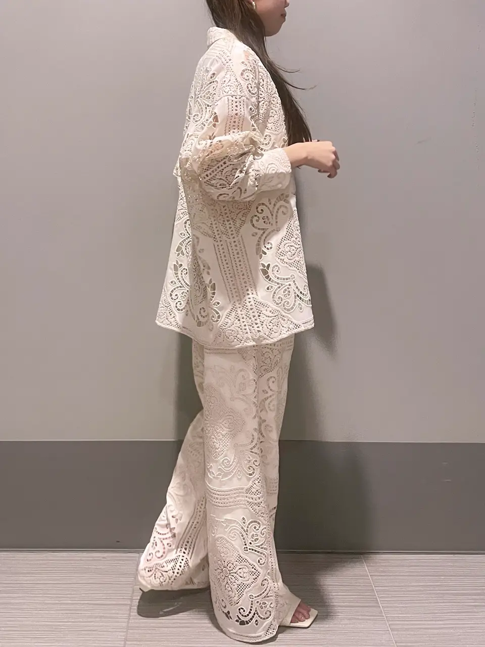 GRACE CONTINENTAL 細川　もなみ コーディネート画像