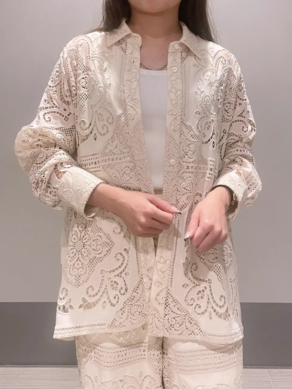 GRACE CONTINENTAL 細川　もなみ コーディネート画像