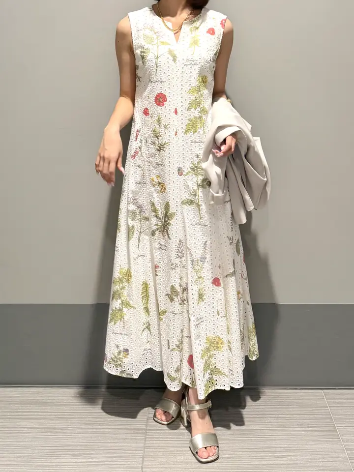 GRACE CONTINENTAL MORITA AI コーディネート画像