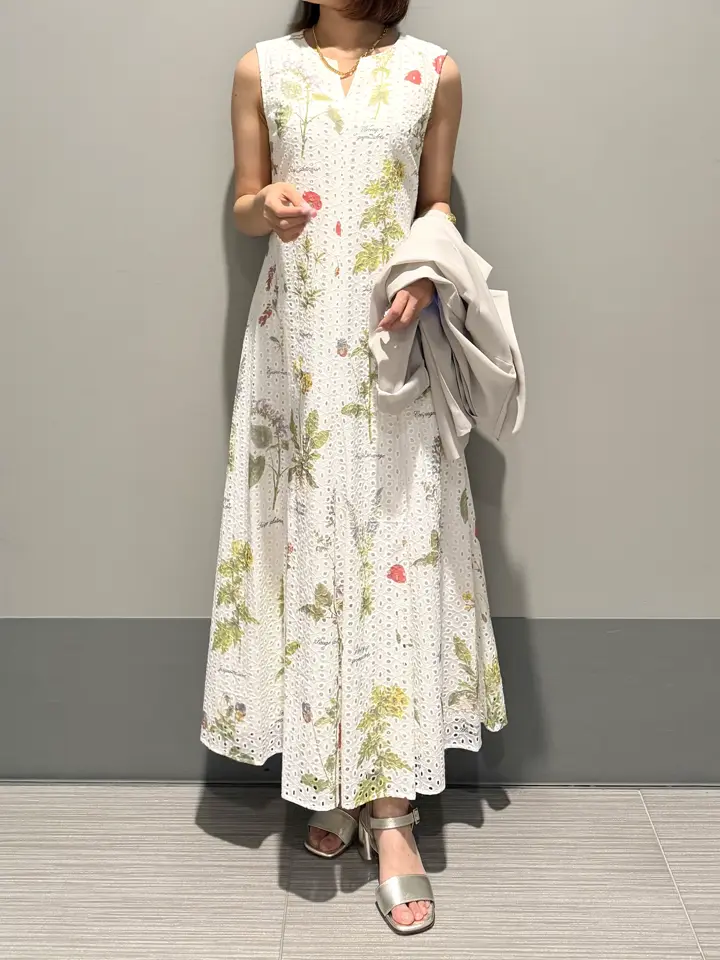 GRACE CONTINENTAL MORITA AI コーディネート画像