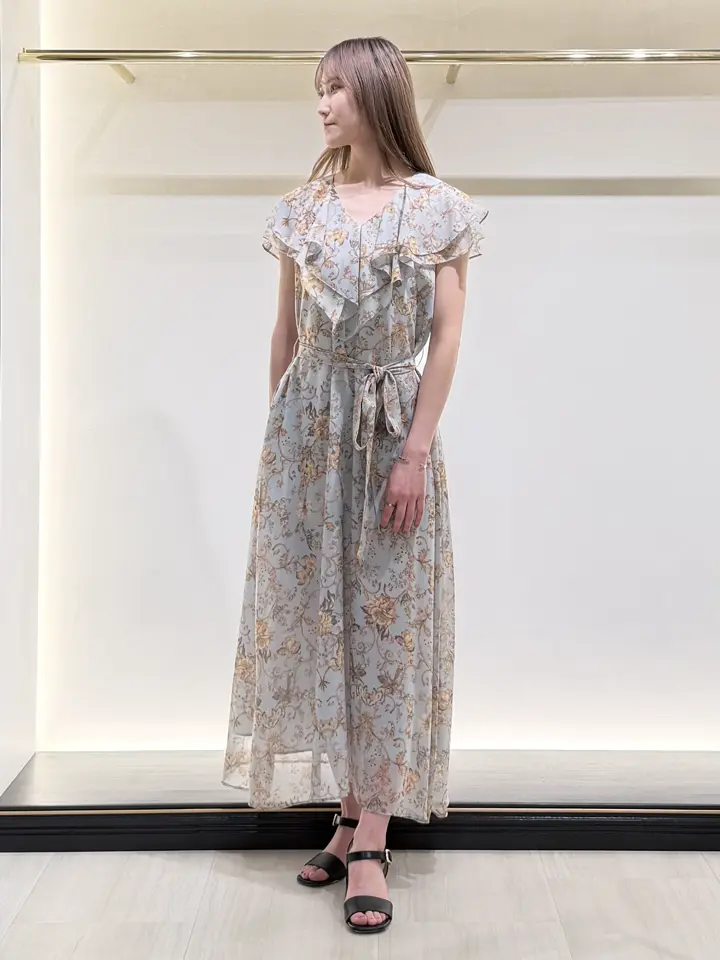 GRACE CONTINENTAL sa-ya コーディネート画像