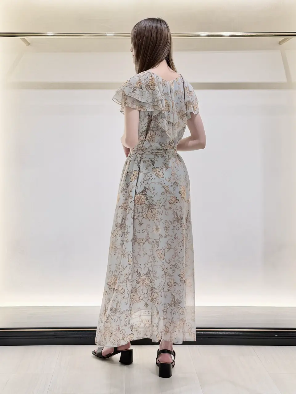 GRACE CONTINENTAL sa-ya コーディネート画像