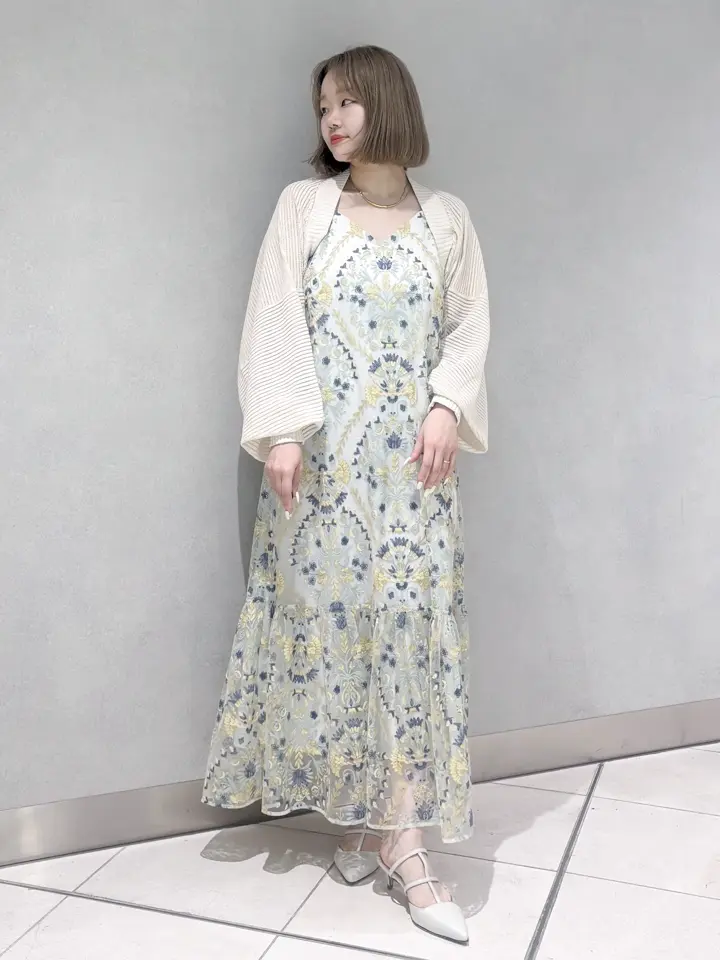 GRACE CONTINENTAL SAYUMI Nagashima コーディネート画像