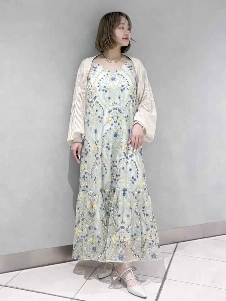 GRACE CONTINENTAL SAYUMI Nagashima コーディネート画像