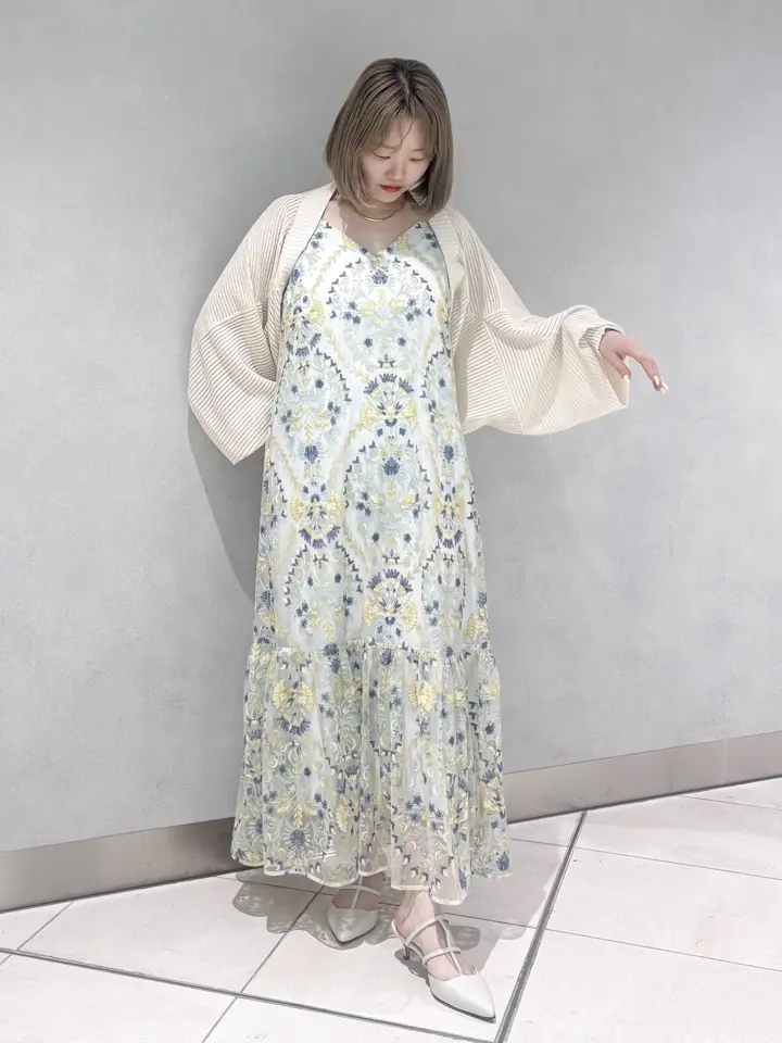 GRACE CONTINENTAL SAYUMI Nagashima コーディネート画像