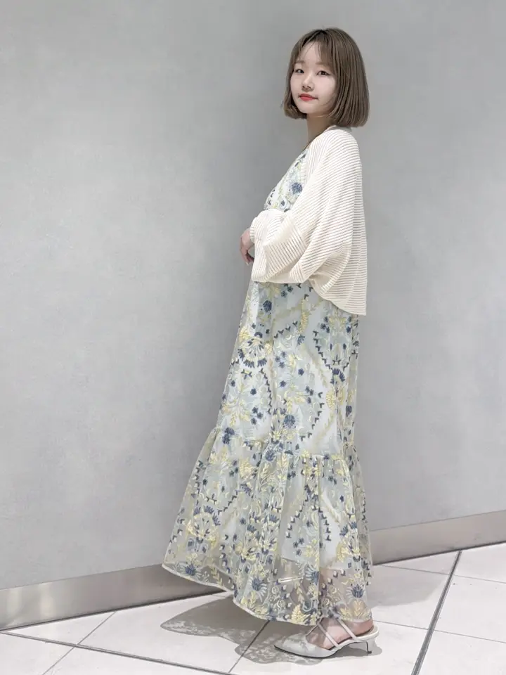 GRACE CONTINENTAL SAYUMI Nagashima コーディネート画像