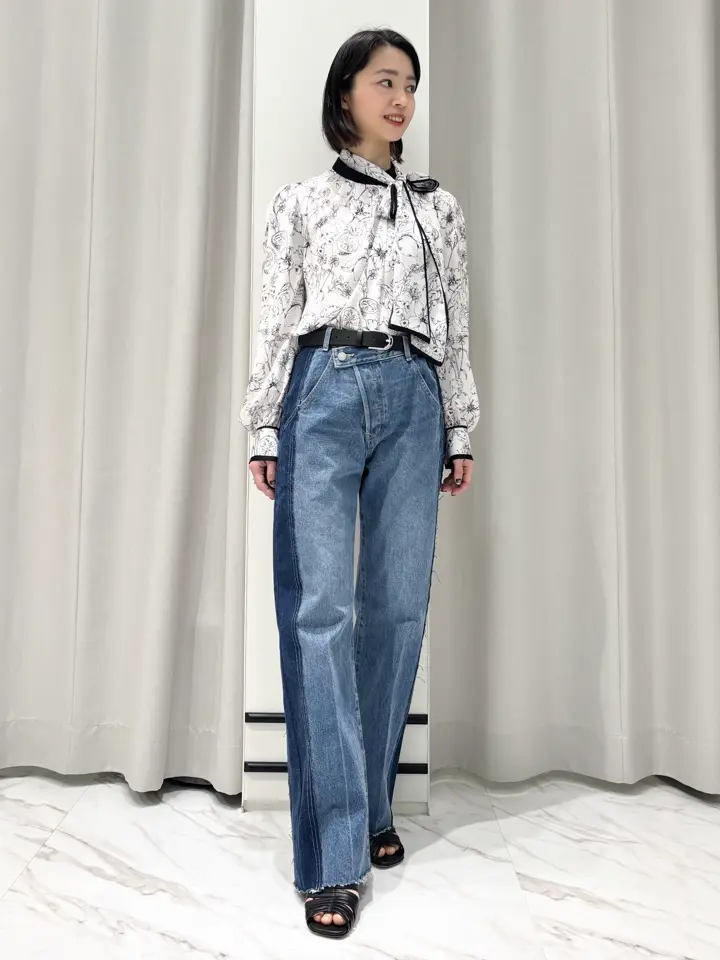 GRACE CONTINENTAL yuri コーディネート画像