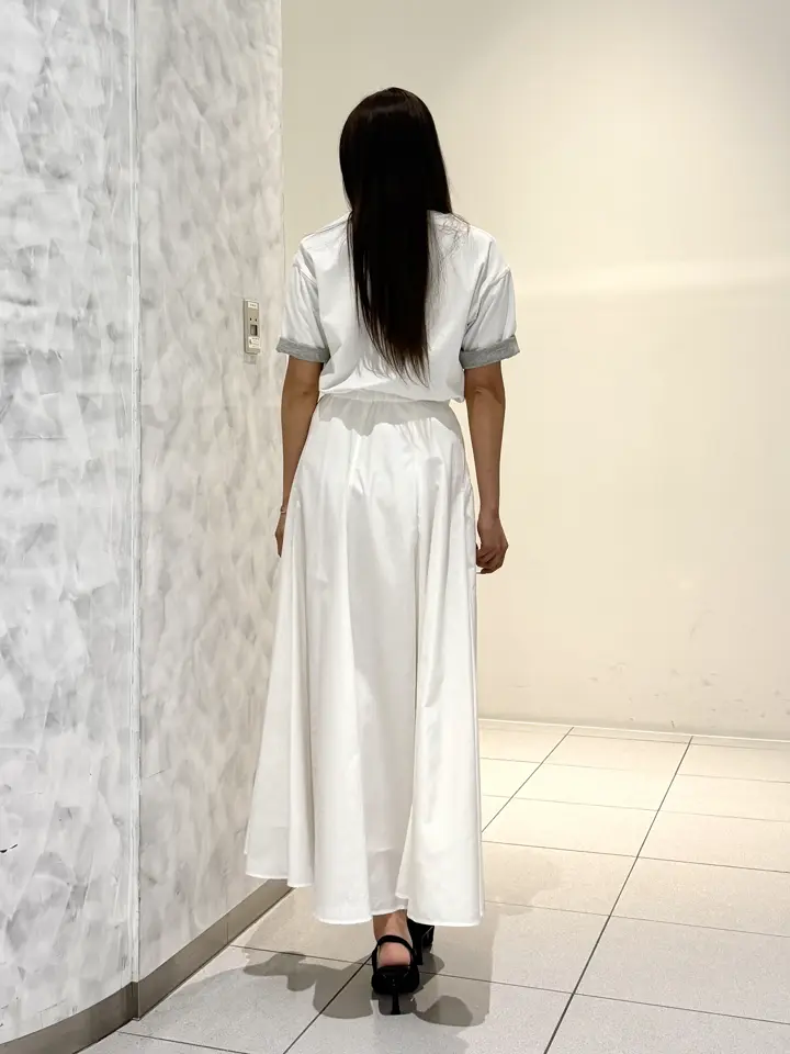 GRACE CONTINENTAL momo コーディネート画像