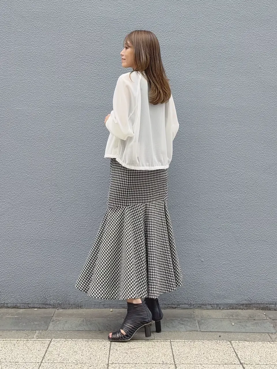 GRACE CONTINENTAL yukimi yonee コーディネート画像