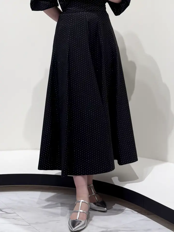 GRACE CONTINENTAL 平野 裕華 コーディネート画像