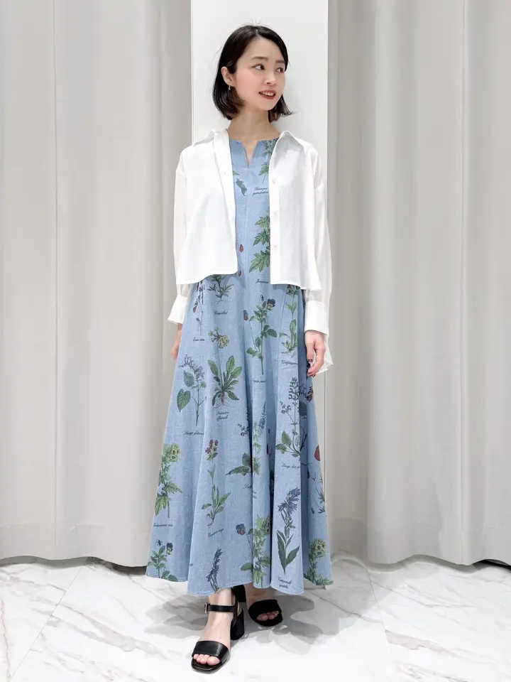 GRACE CONTINENTAL yuri コーディネート画像