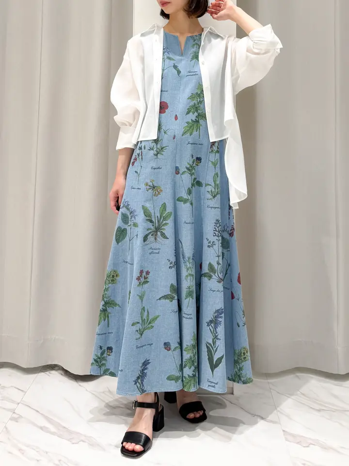 GRACE CONTINENTAL yuri コーディネート画像