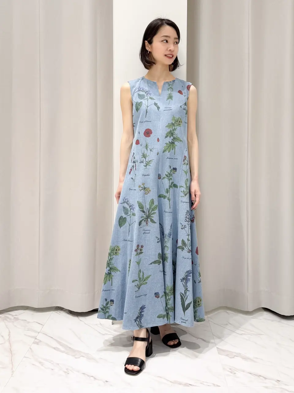  yuri コーディネート画像