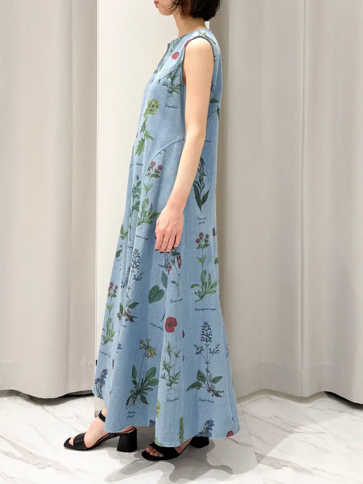 GRACE CONTINENTAL yuri コーディネート画像