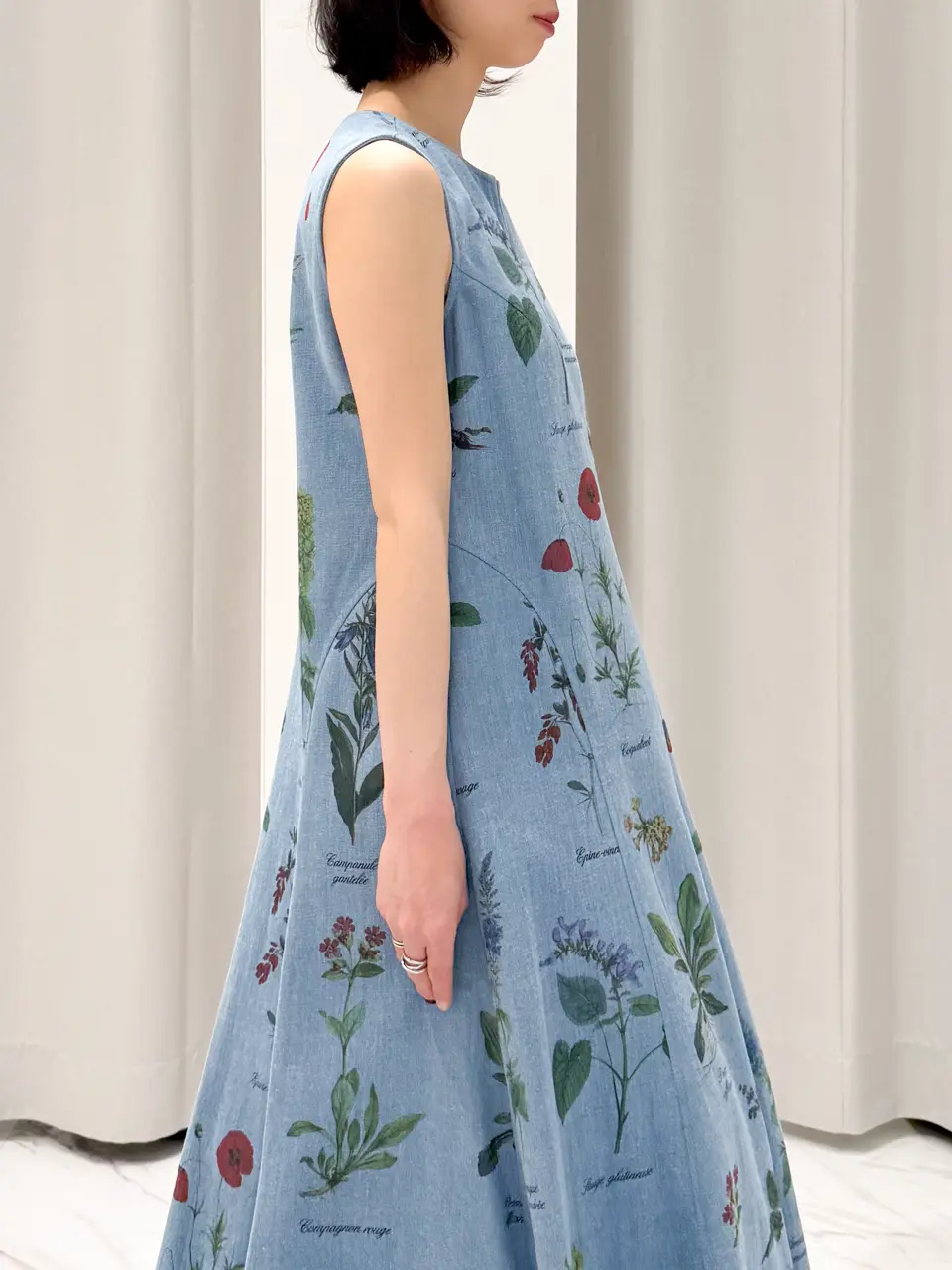 GRACE CONTINENTAL yuri コーディネート画像