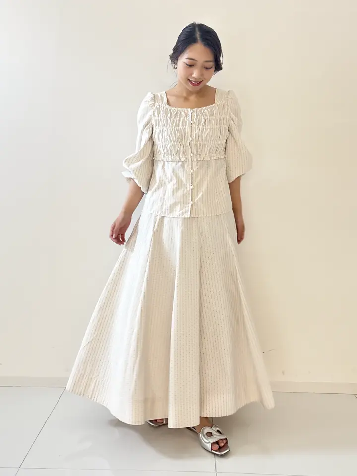 GRACE CONTINENTAL HIGASHIGAWA.R コーディネート画像