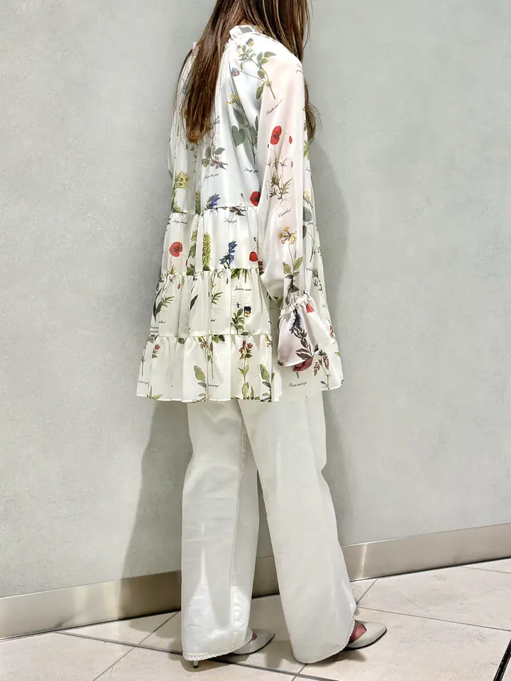 GRACE CONTINENTAL sa-ya コーディネート画像