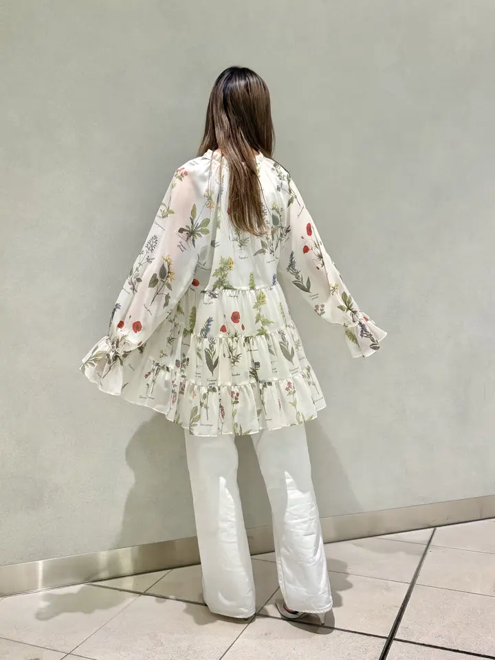 GRACE CONTINENTAL sa-ya コーディネート画像