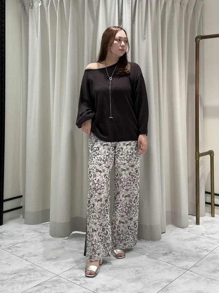 GRACE CONTINENTAL 泉　敦子 コーディネート画像