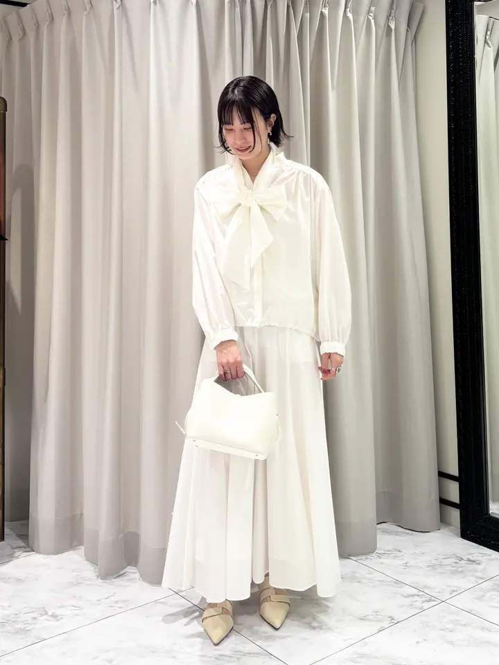 GRACE CONTINENTAL Hikaru Okada コーディネート画像