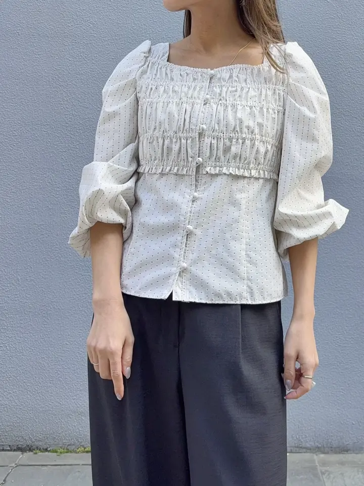 GRACE CONTINENTAL yukimi yonee コーディネート画像