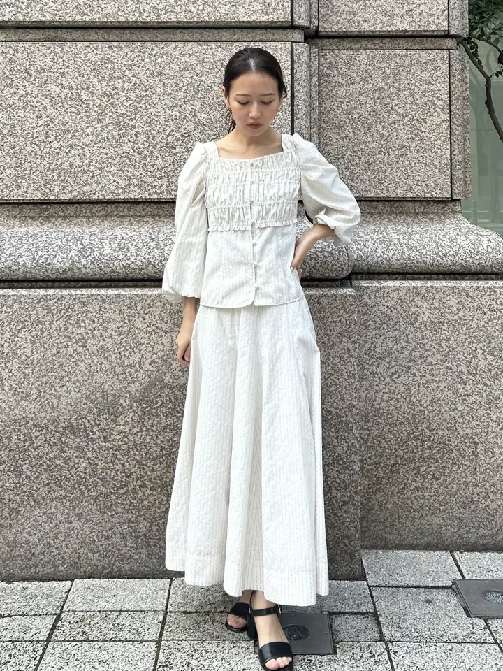 GRACE CONTINENTAL ERINA KATO コーディネート画像