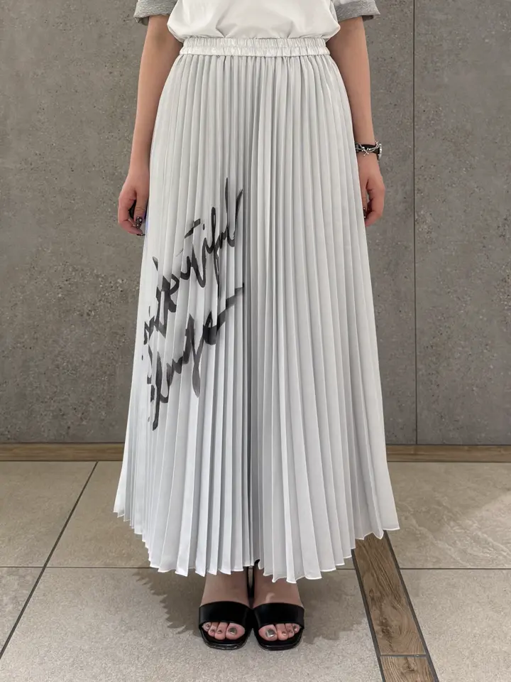 GRACE CONTINENTAL anri コーディネート画像