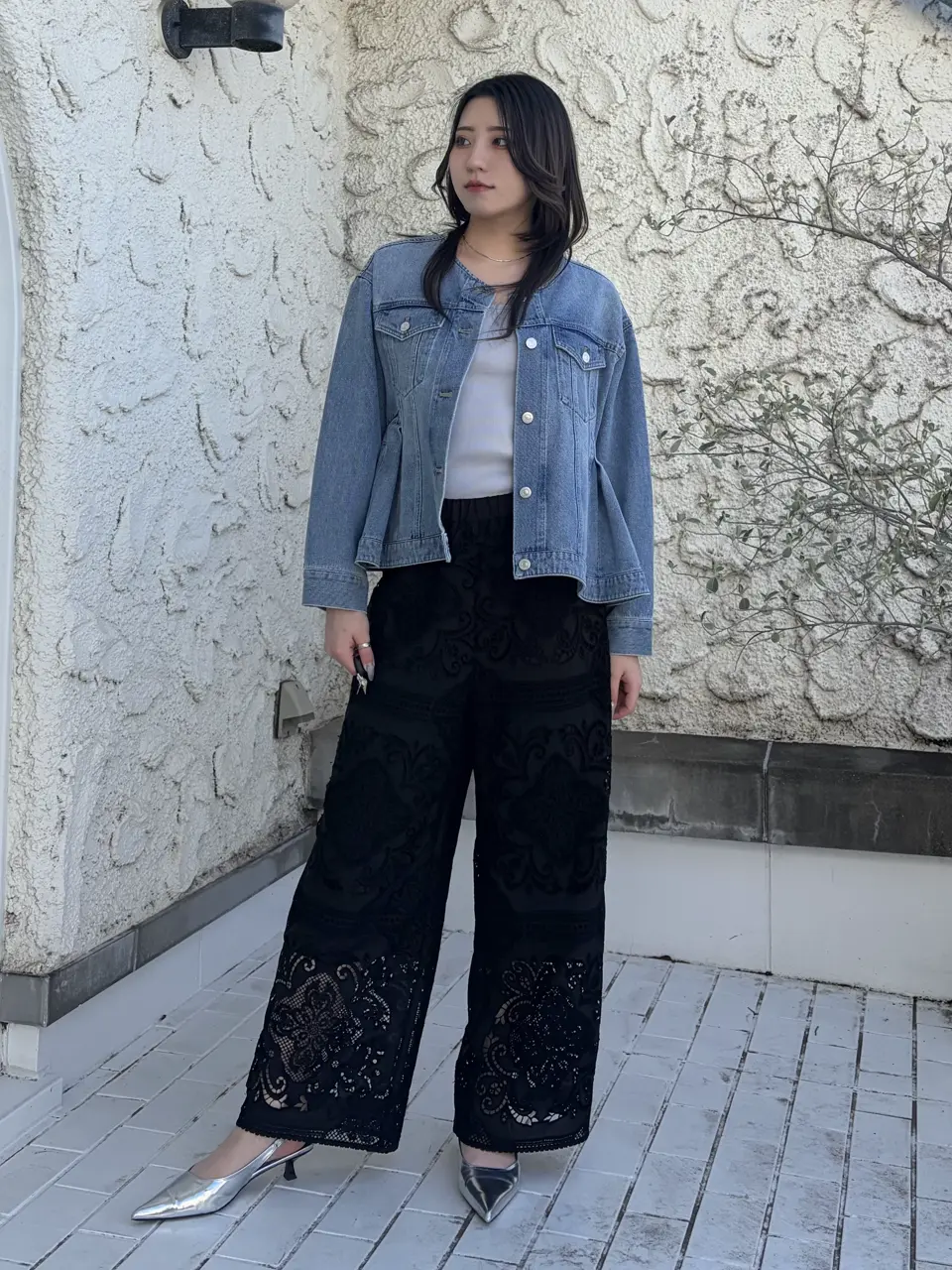  𝙆𝙄𝙈𝙐 コーディネート画像